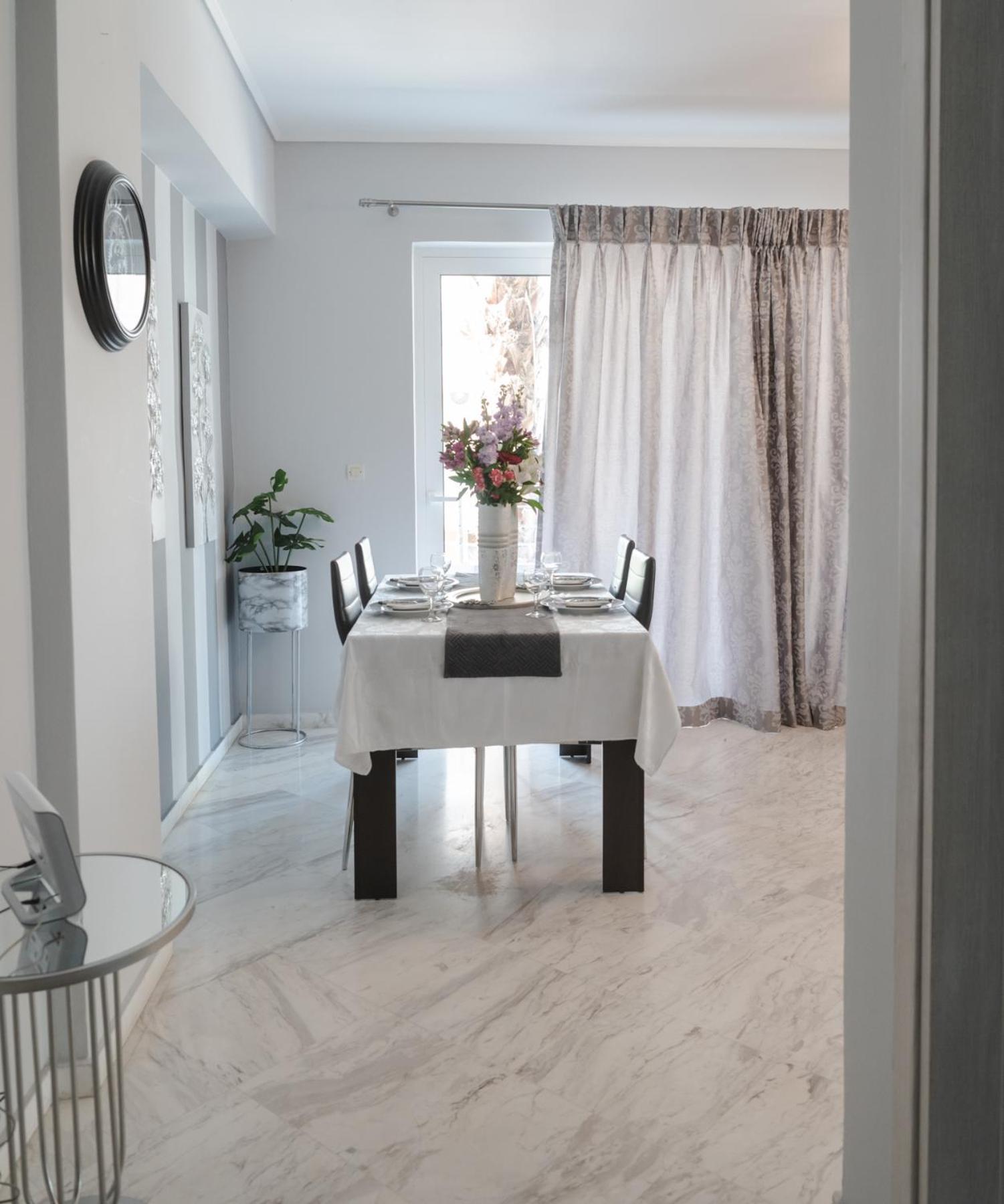 Sea View Apartment Chalkida Exterior photo