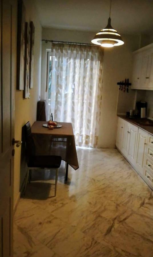 Sea View Apartment Chalkida Exterior photo